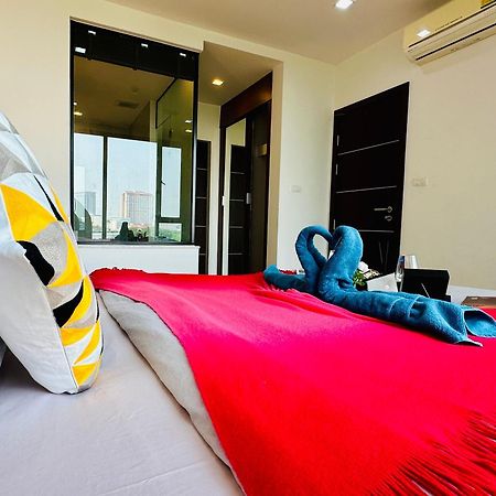 The Astra Condo Changkhlan In Chiang Mai Bagian luar foto