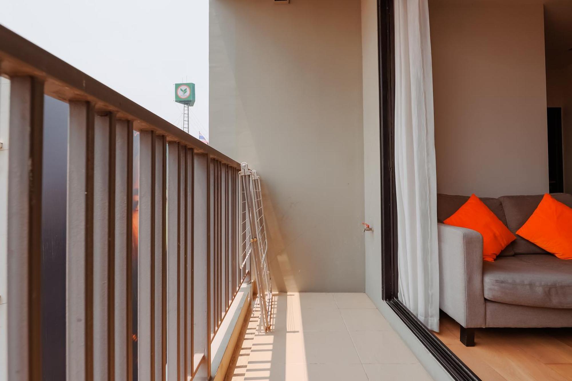 The Astra Condo Changkhlan In Chiang Mai Bagian luar foto