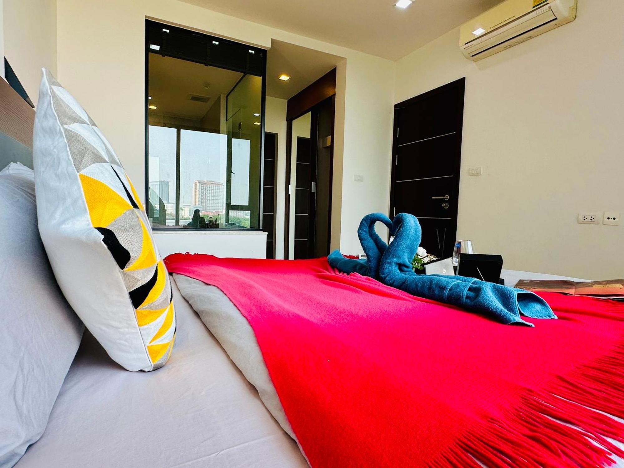 The Astra Condo Changkhlan In Chiang Mai Bagian luar foto